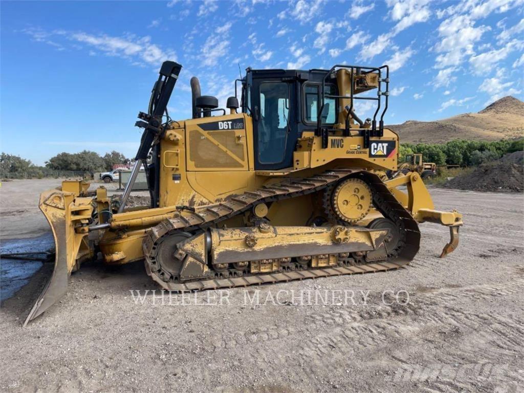 CAT D6T LGP VP Buldožerji goseničarji