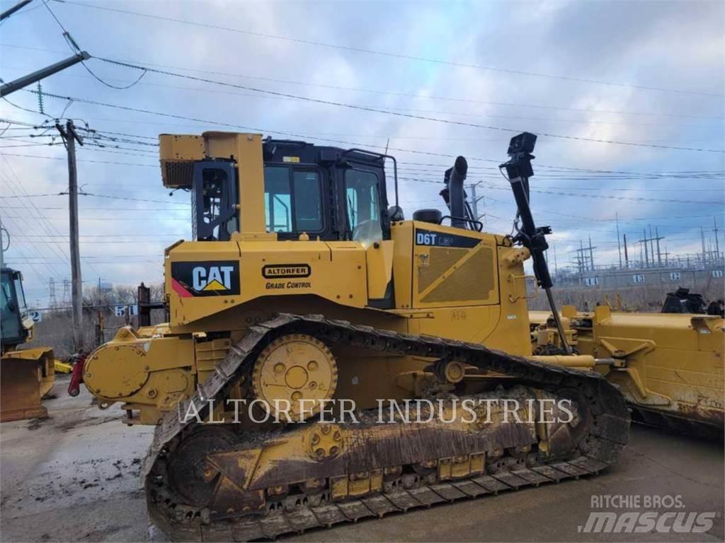 CAT D6T LGPPAT Buldožerji goseničarji