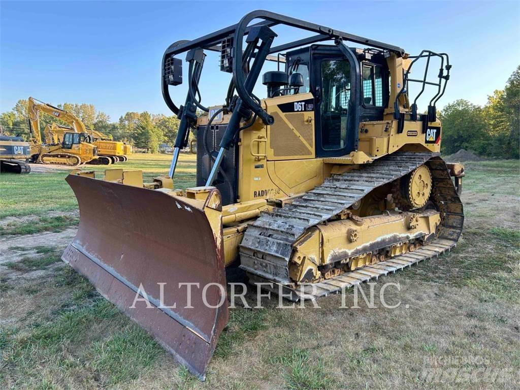 CAT D6T LGPPAT Buldožerji goseničarji