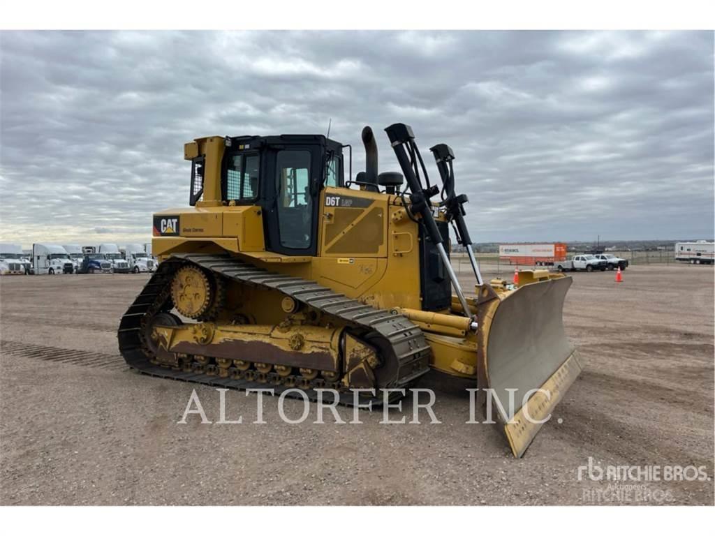 CAT D6T LGPPAT Buldožerji goseničarji