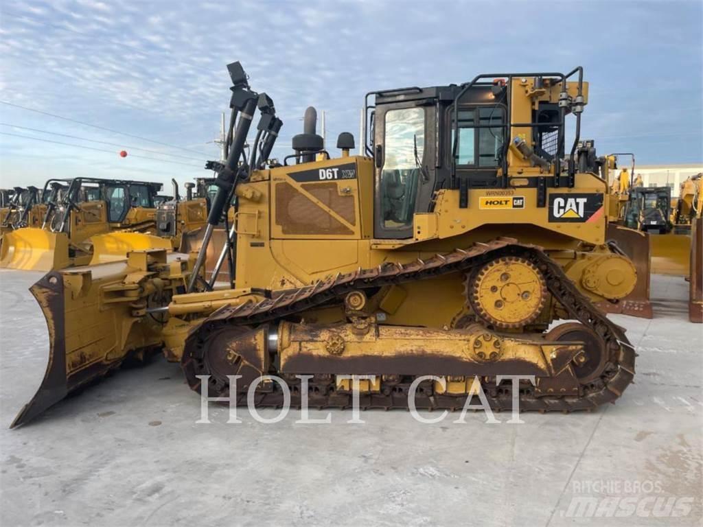 CAT D6T XWVPWI Buldožerji goseničarji