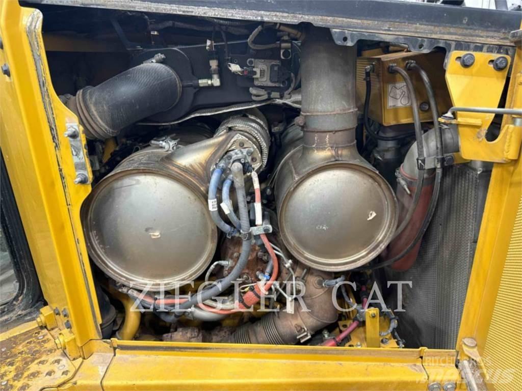 CAT D6XE Buldožerji goseničarji