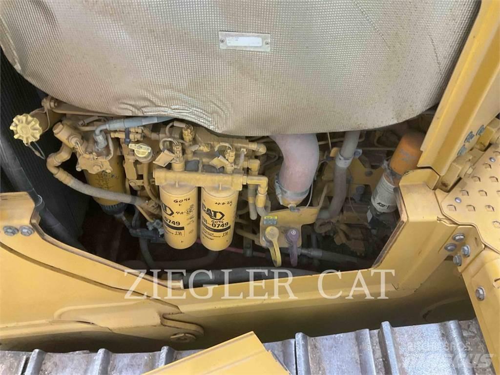 CAT D6XE Buldožerji goseničarji
