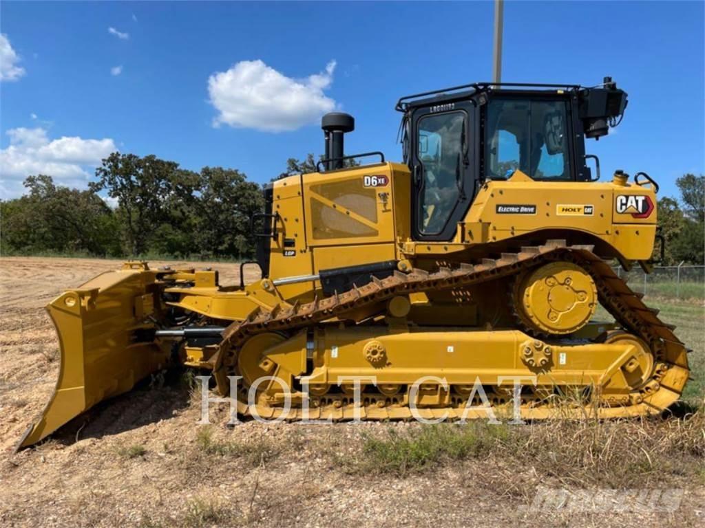 CAT D6XELGPVP3 Buldožerji goseničarji