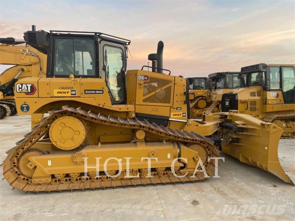 CAT D6XELGPVP3 Buldožerji goseničarji