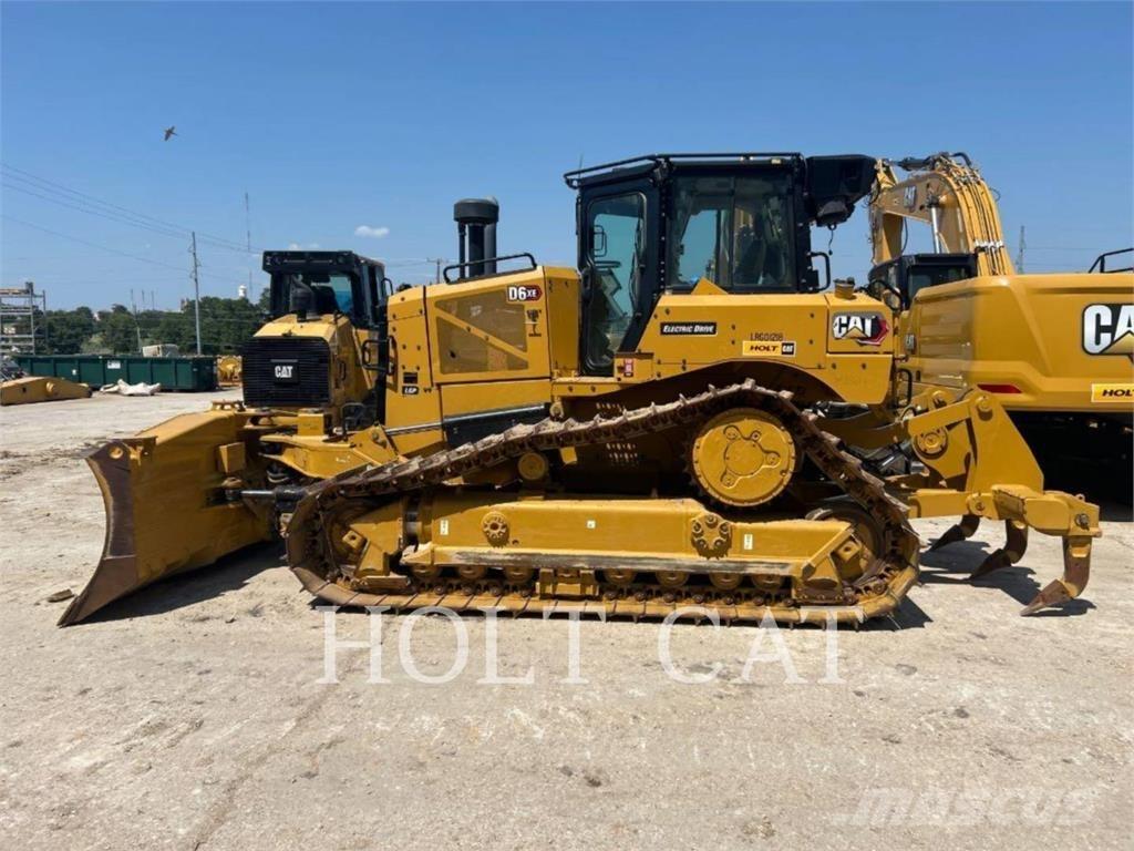 CAT D6XELGPVP3 Buldožerji goseničarji
