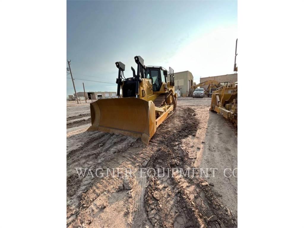 CAT D7 Buldožerji goseničarji