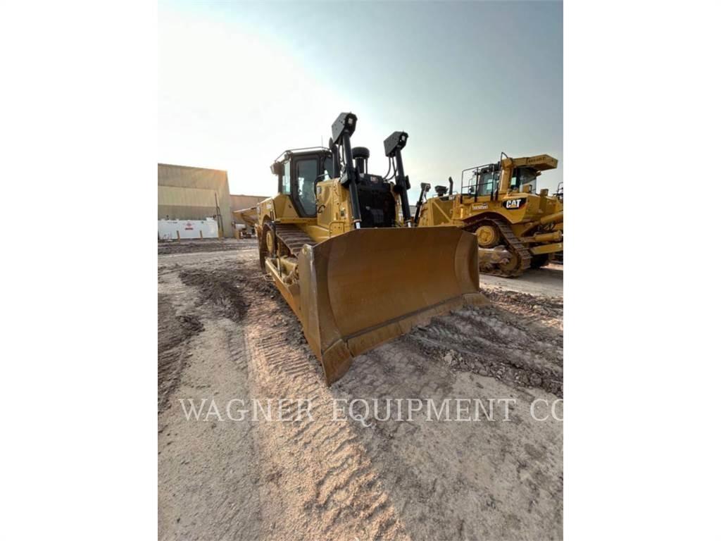 CAT D7 Buldožerji goseničarji
