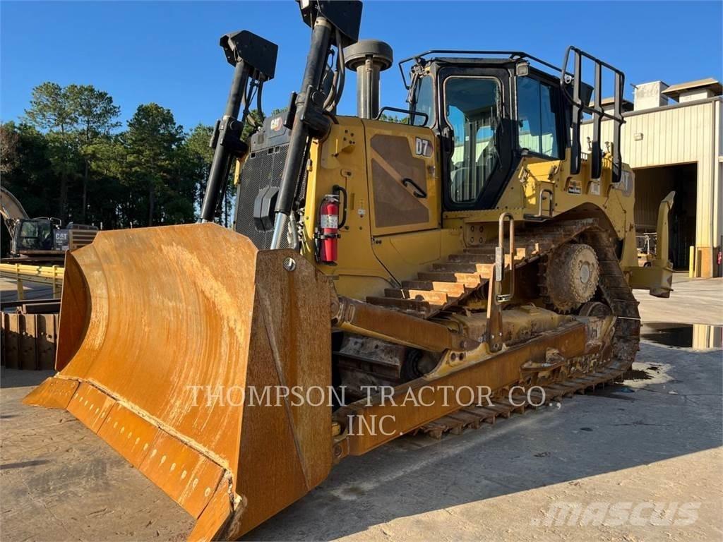 CAT D7 Buldožerji goseničarji