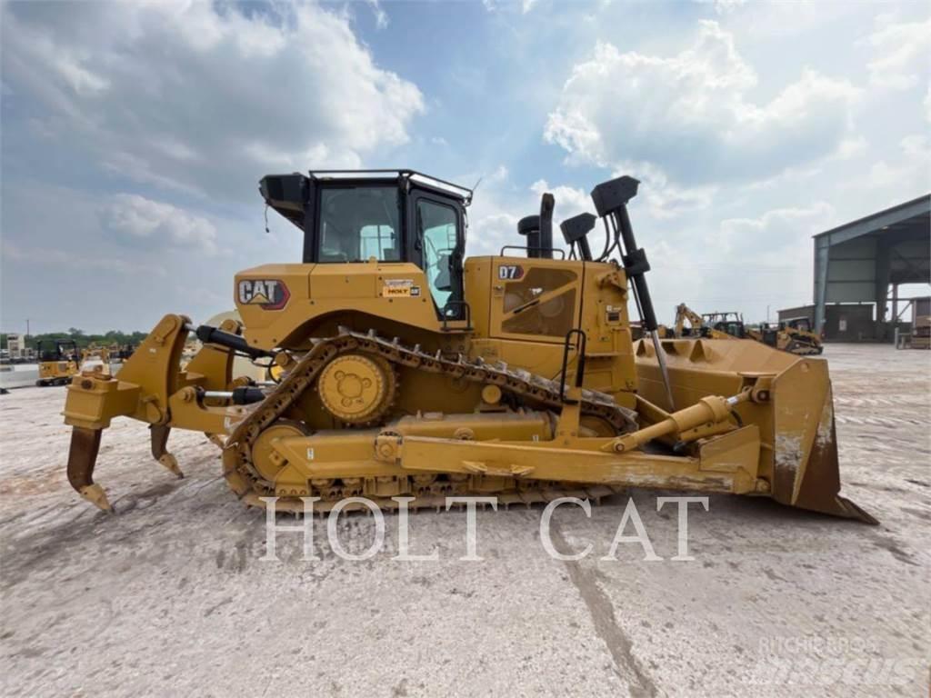 CAT D7 Buldožerji goseničarji