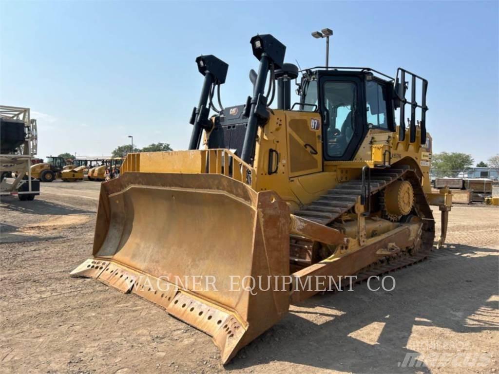 CAT D7 Buldožerji goseničarji