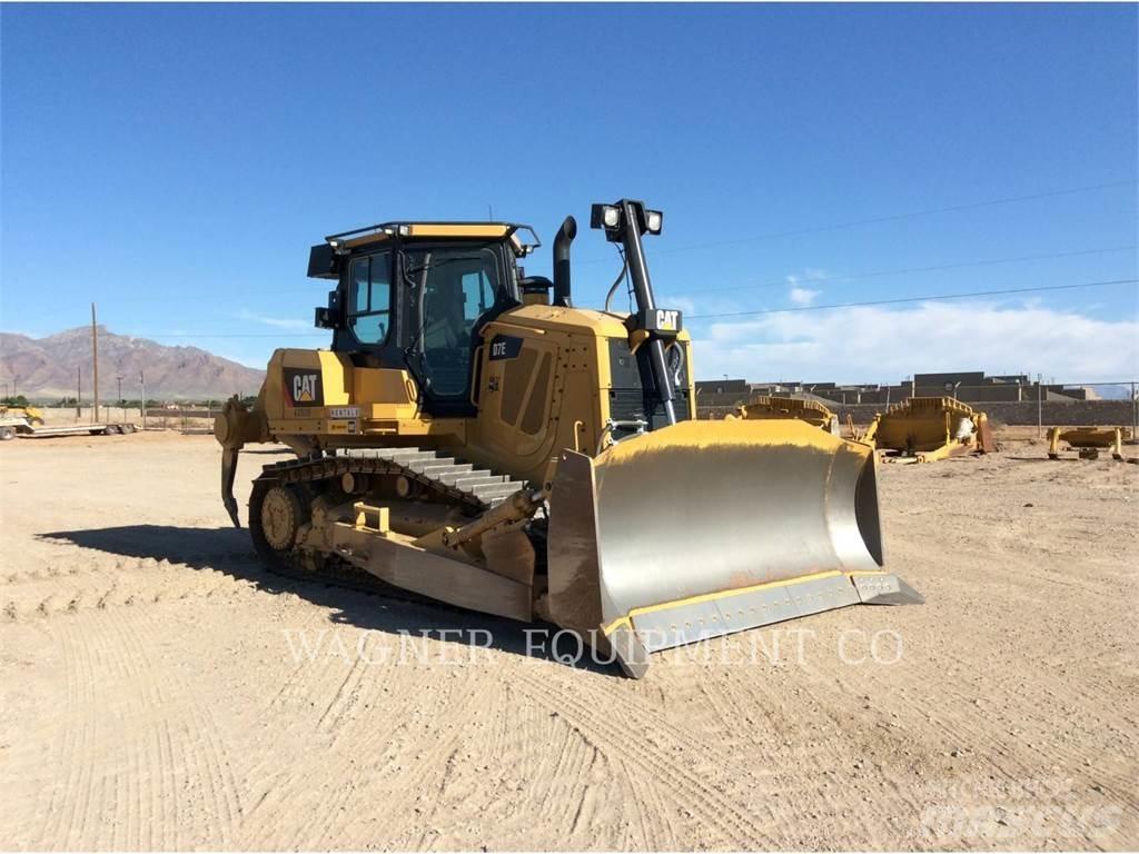 CAT D7E Buldožerji goseničarji