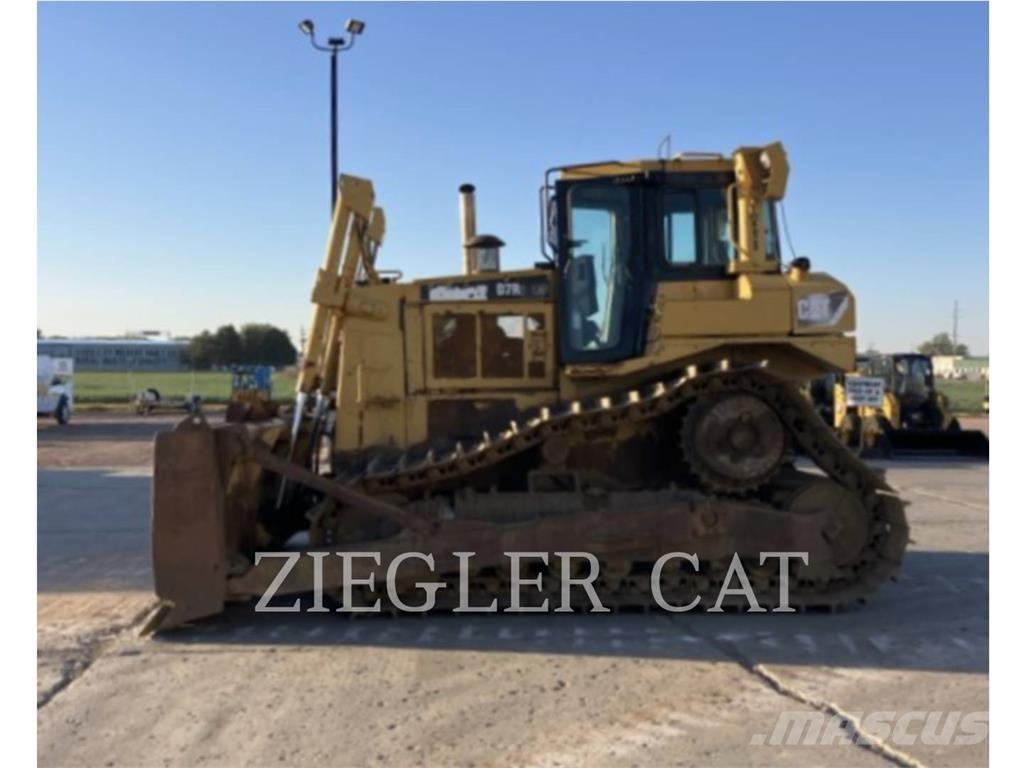 CAT D7R Buldožerji goseničarji