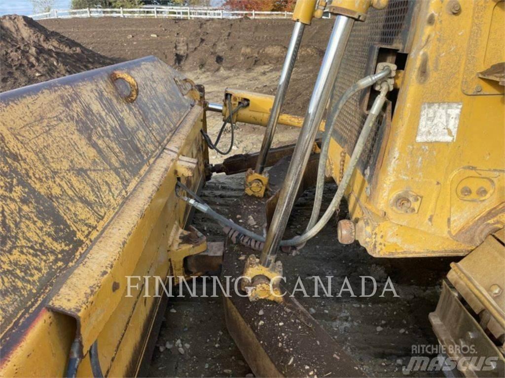 CAT D7R II Buldožerji goseničarji