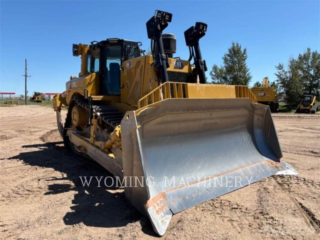 CAT D8 Buldožerji goseničarji