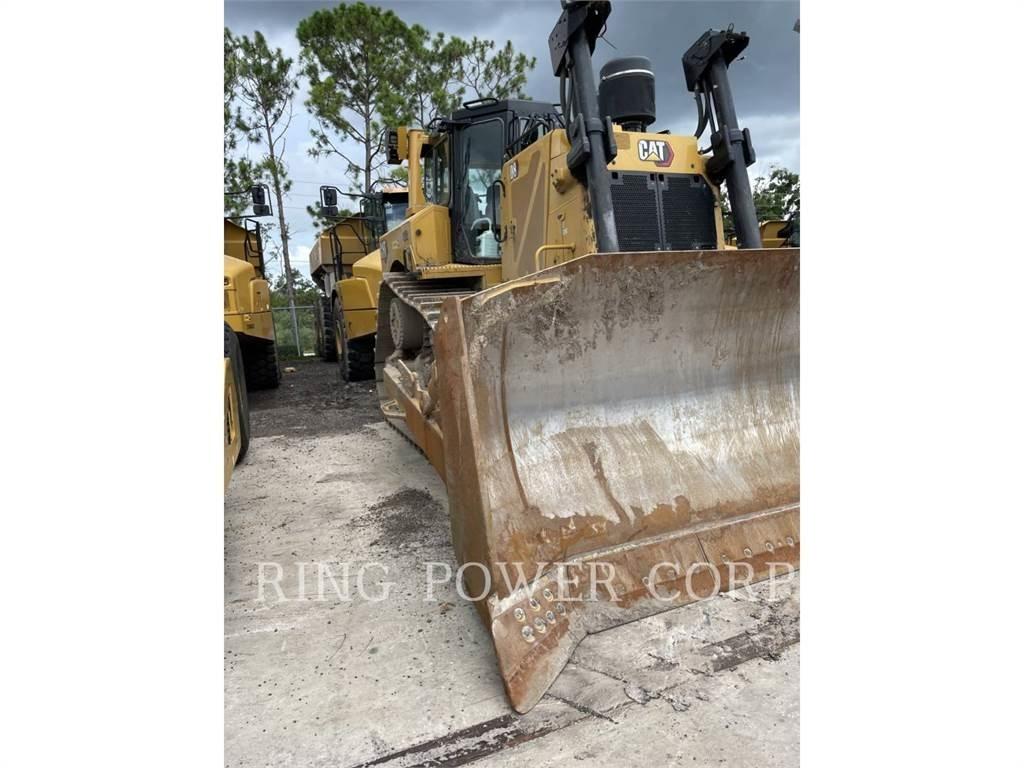 CAT D8 Buldožerji goseničarji