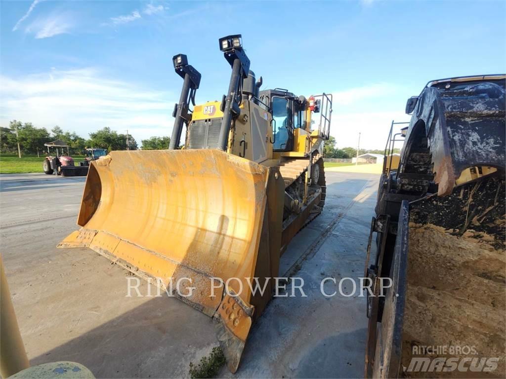 CAT D8 Buldožerji goseničarji