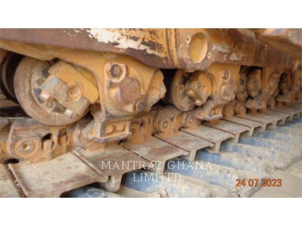 CAT D8R Buldožerji goseničarji
