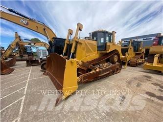 CAT D8T Buldožerji goseničarji