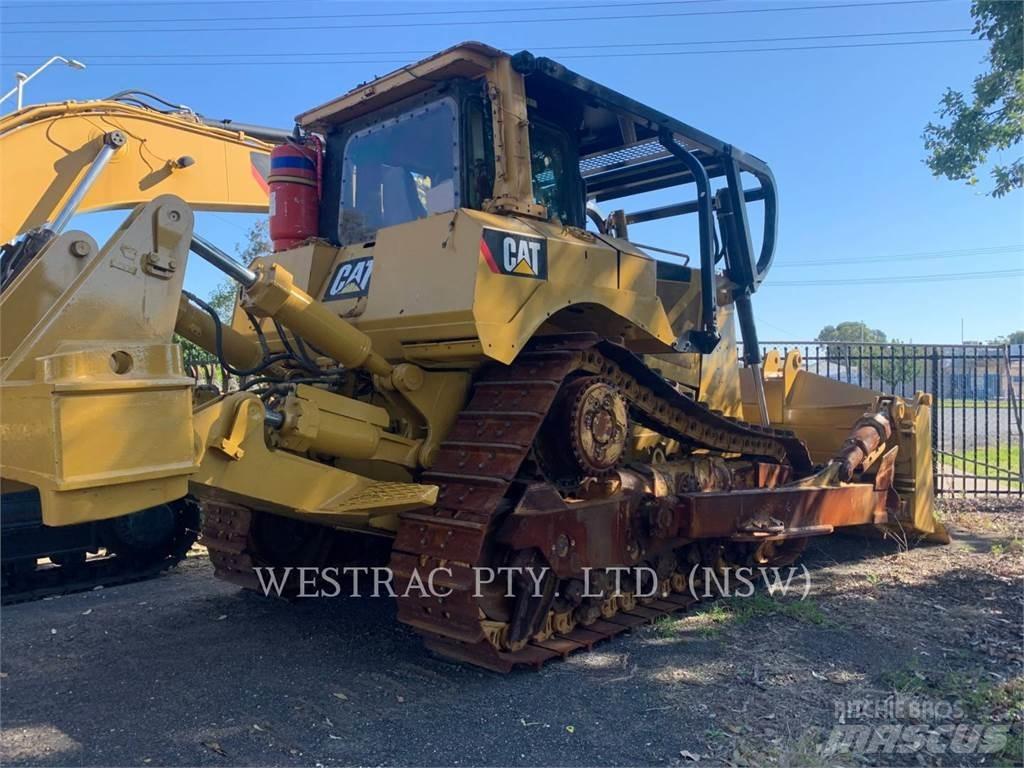 CAT D8T Buldožerji goseničarji