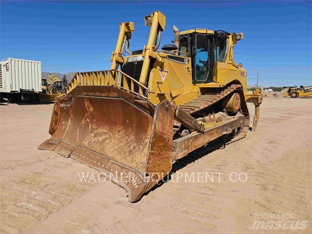 CAT D8T Buldožerji goseničarji