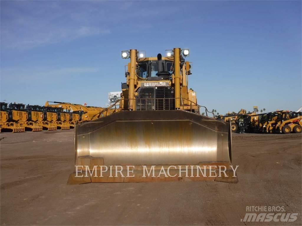 CAT D8T Buldožerji goseničarji