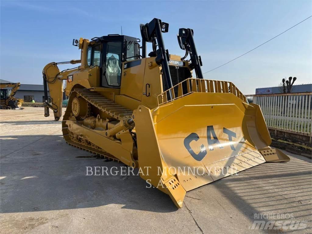 CAT D8T Buldožerji goseničarji