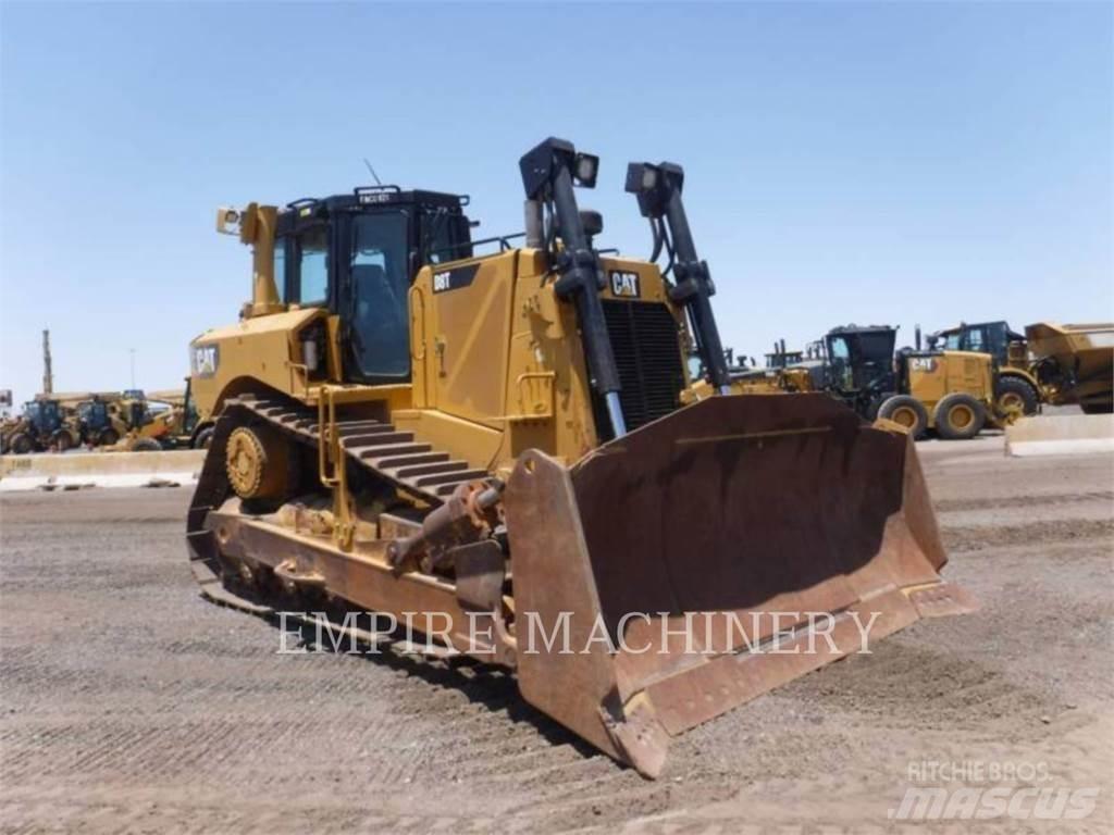 CAT D8T Buldožerji goseničarji