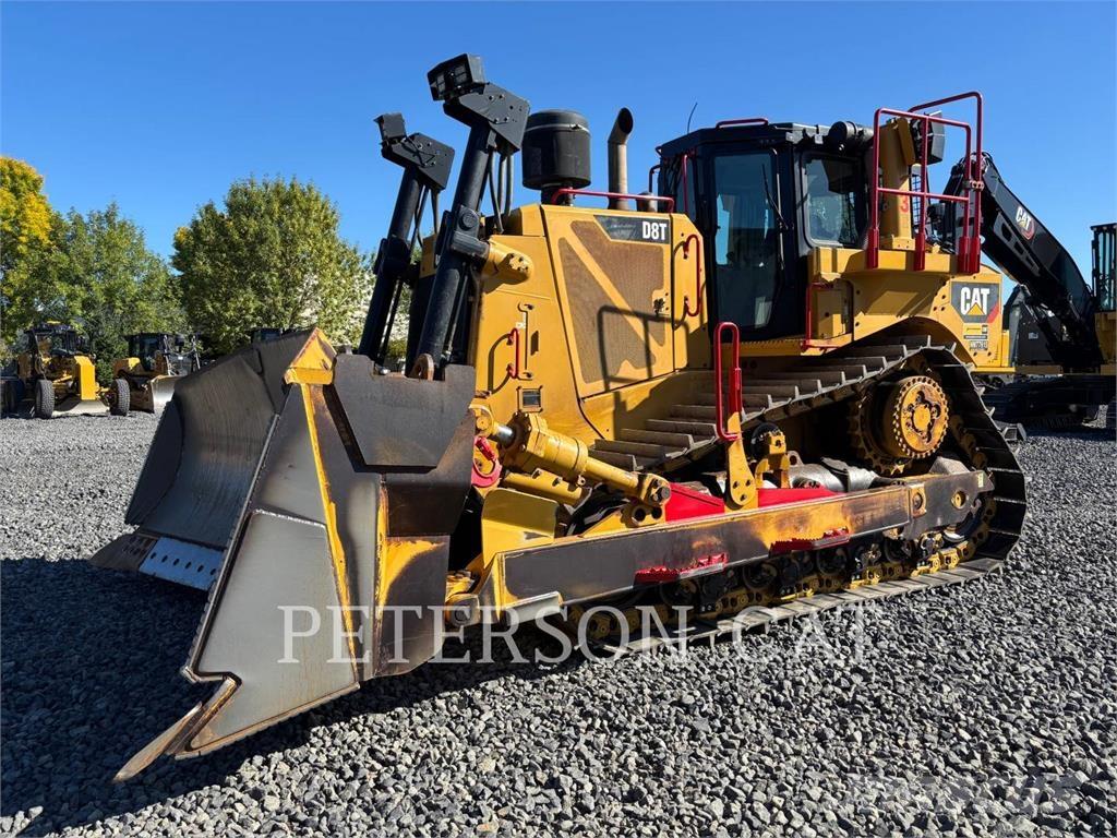 CAT D8T Buldožerji goseničarji