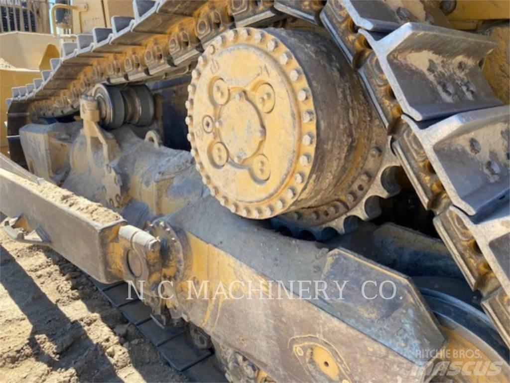 CAT D8T Buldožerji goseničarji