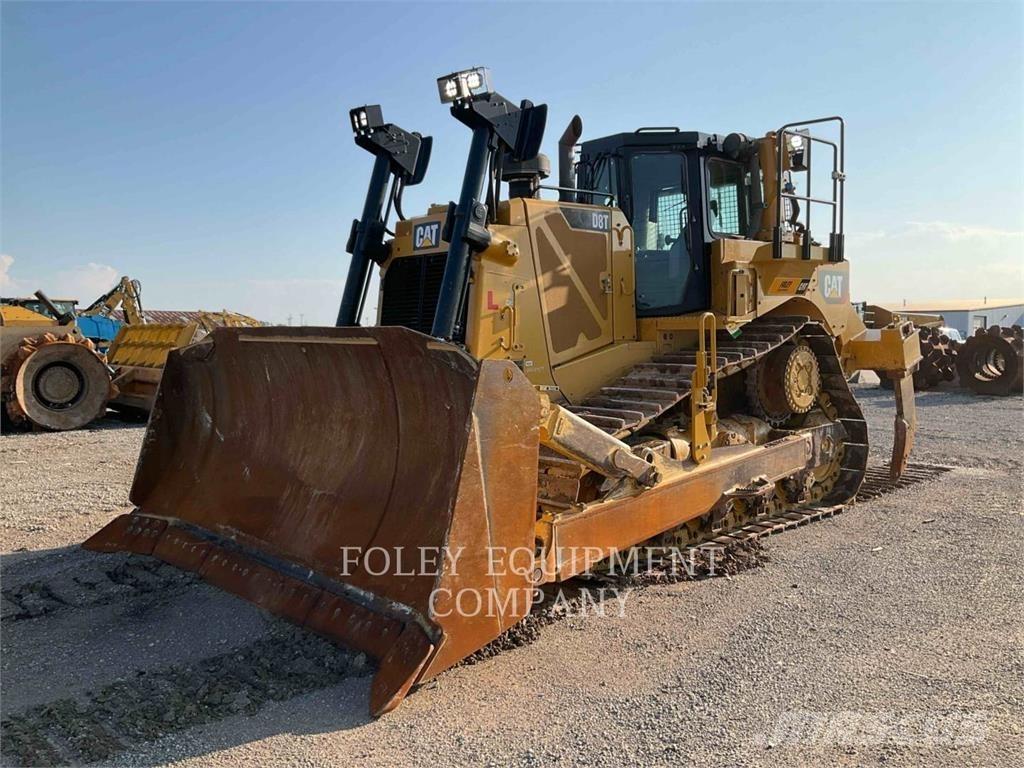 CAT D8T Buldožerji goseničarji