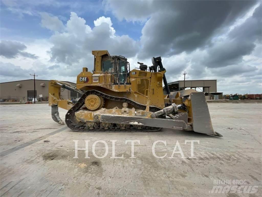 CAT D9 Buldožerji goseničarji