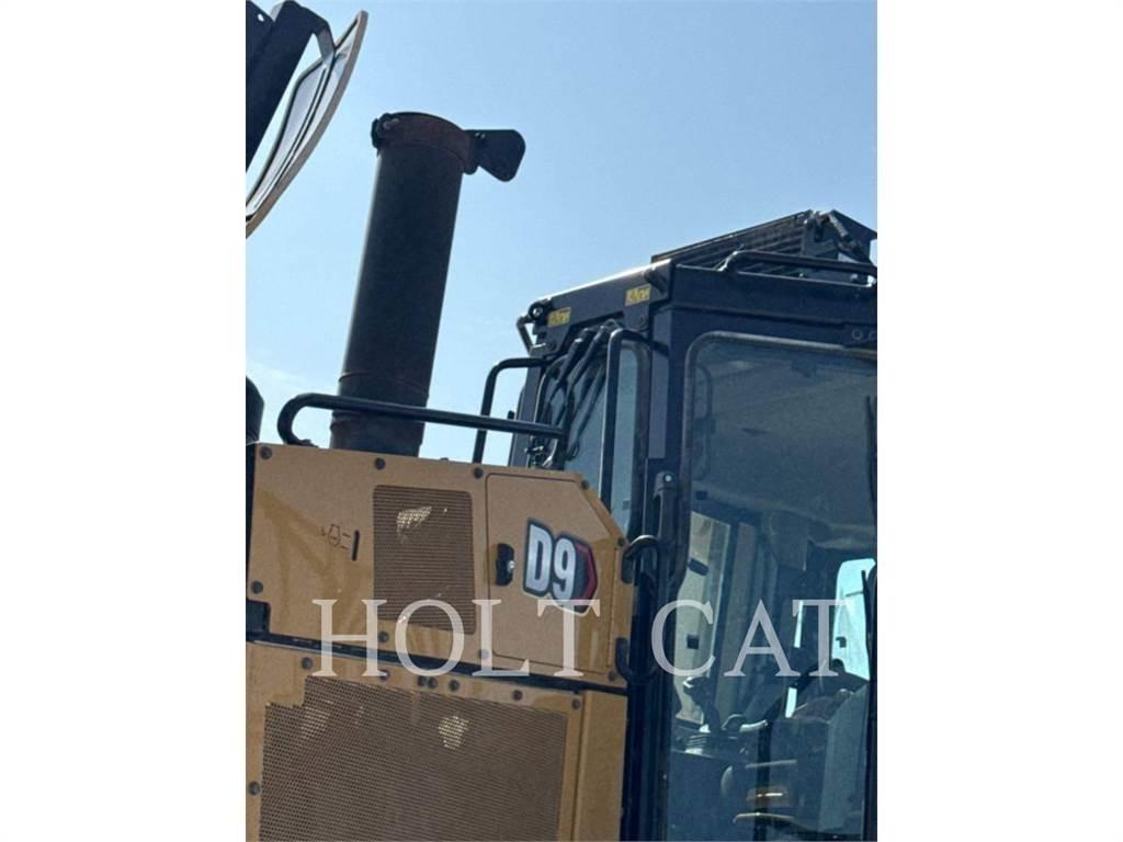 CAT D9 Buldožerji goseničarji