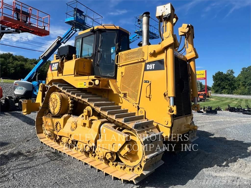 CAT D9T Buldožerji goseničarji