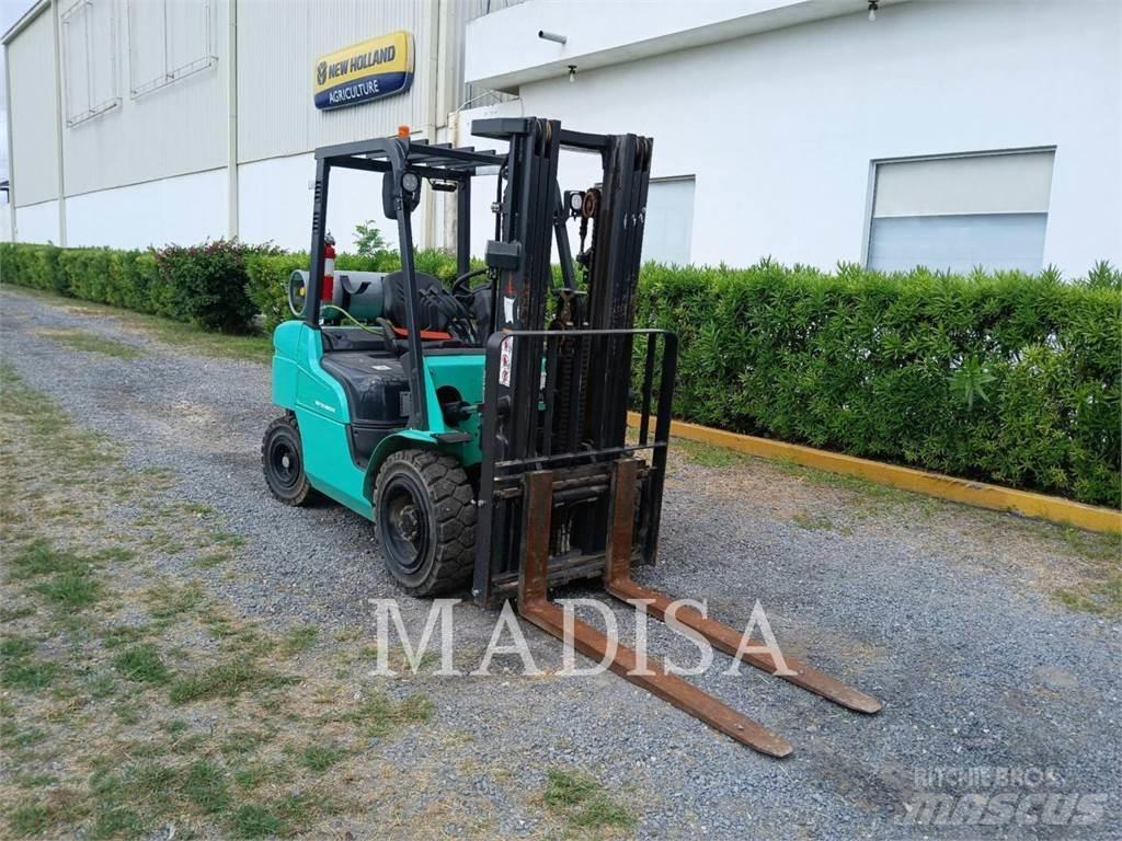 CAT FG30N5-GLE Viličarji - drugo