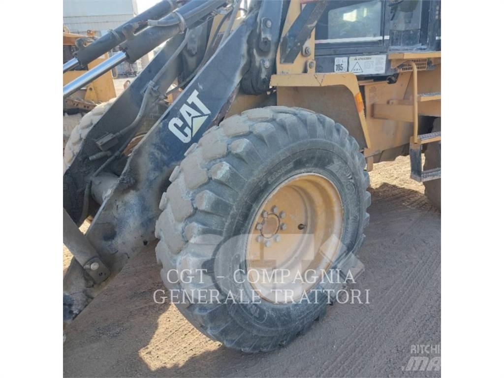 CAT IT14G Kolesni nakladalci