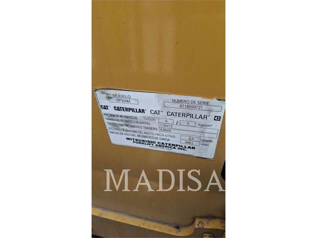 CAT LIFT TRUCKS DP25NM5 Dizelski viličarji