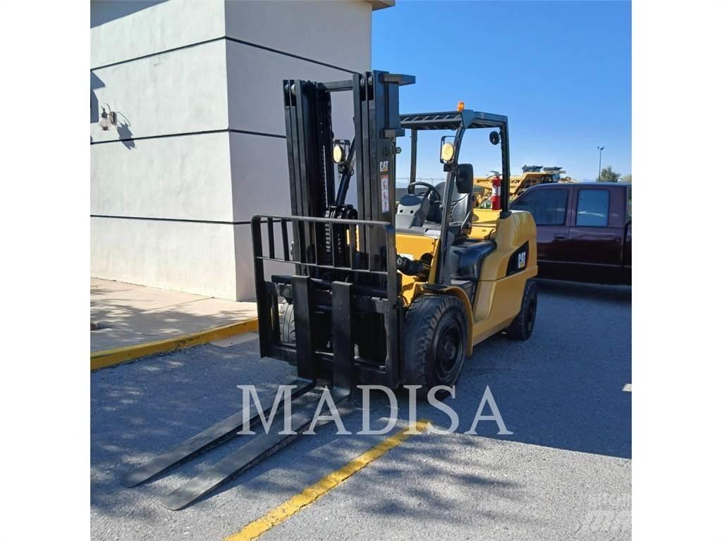 CAT LIFT TRUCKS DP50NM Dizelski viličarji