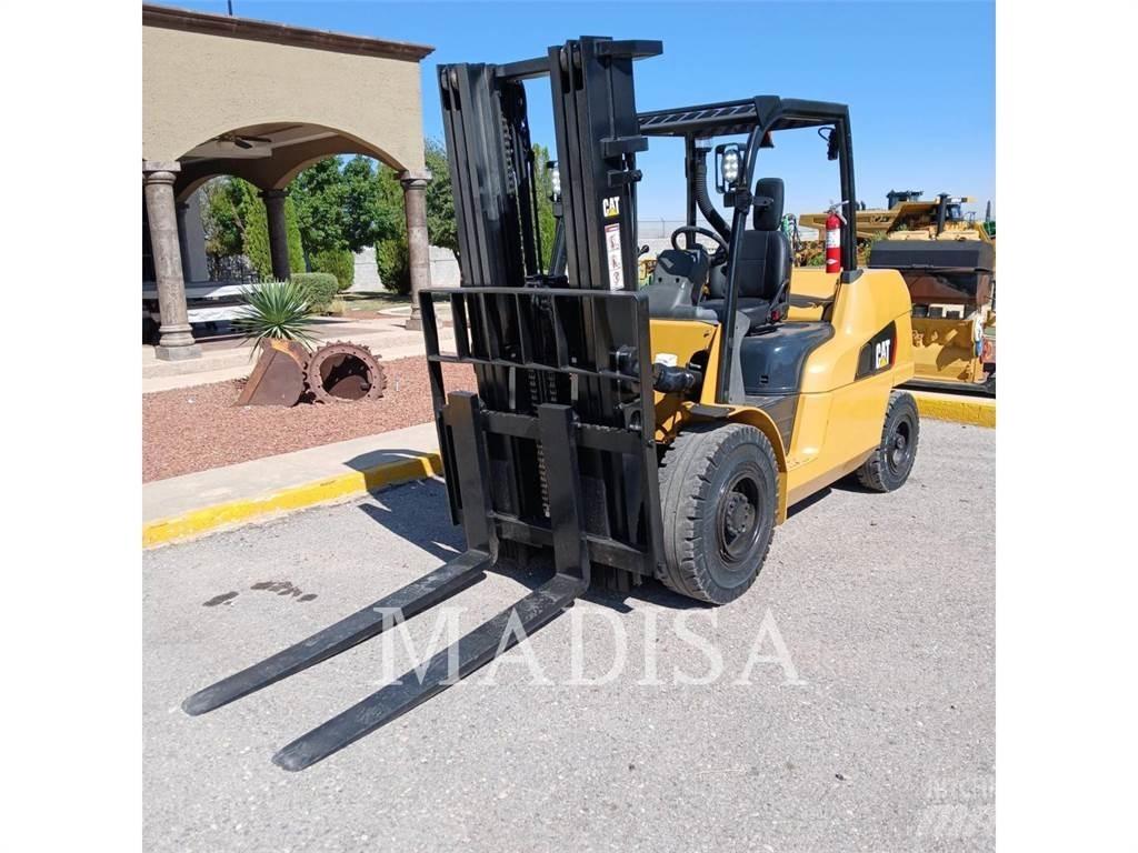 CAT LIFT TRUCKS DP50NM1 Dizelski viličarji