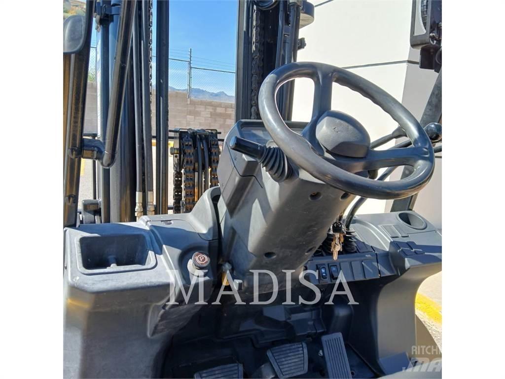 CAT LIFT TRUCKS DP50NM1 Dizelski viličarji