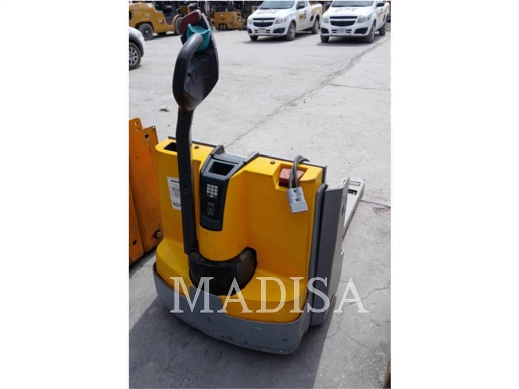 CAT LIFT TRUCKS EJE120E Skiderji