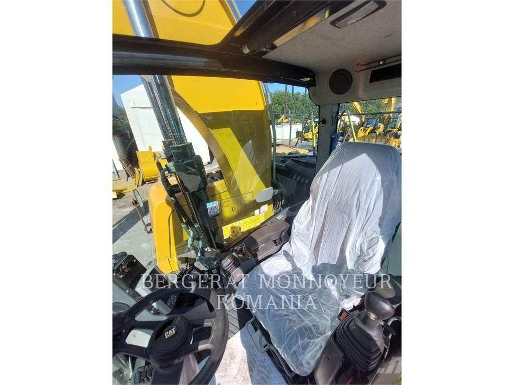 CAT M314F Bagri na kolesih