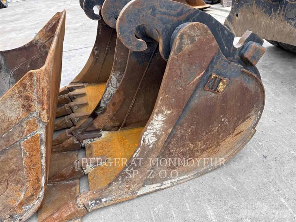 CAT M315F Bagri na kolesih