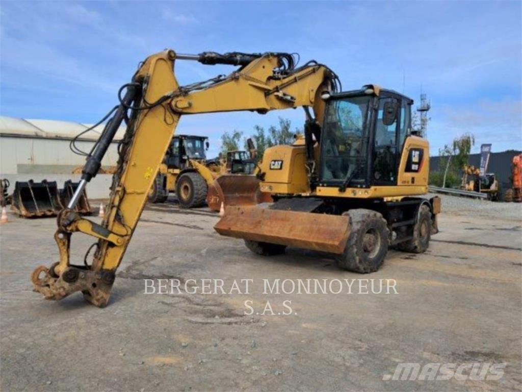 CAT M315F IVC Bagri na kolesih
