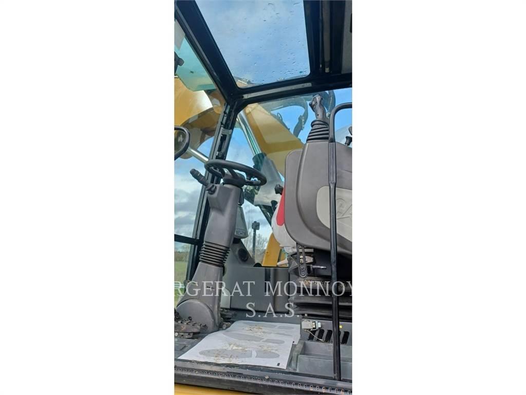 CAT M315F IVC Bagri na kolesih