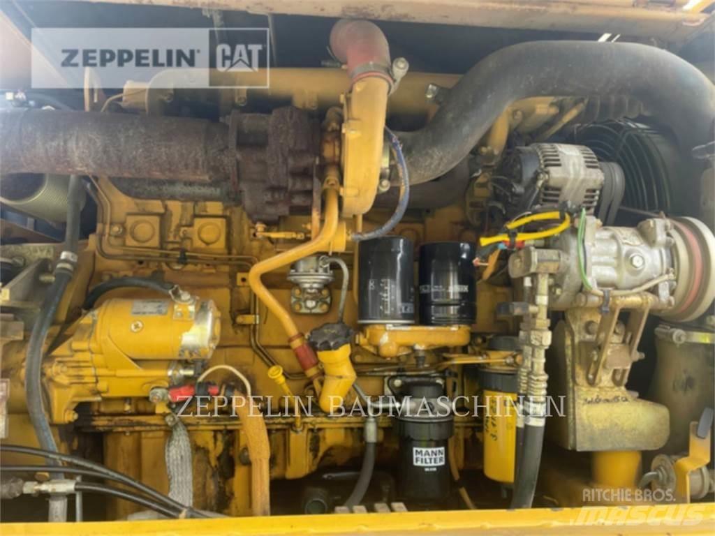CAT M316C Bagri na kolesih