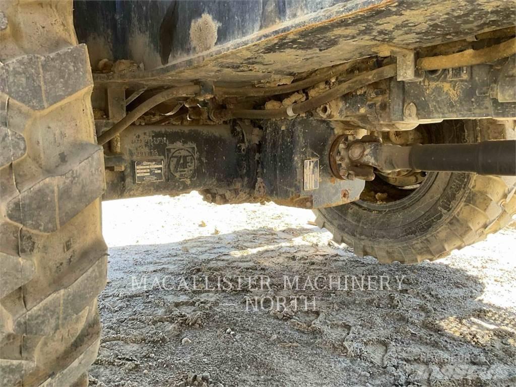 CAT M316C H Bagri na kolesih