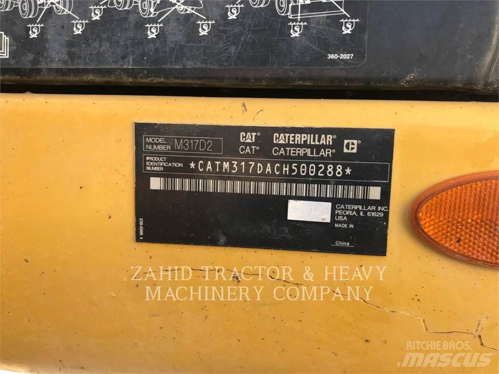 CAT M317D Bagri na kolesih