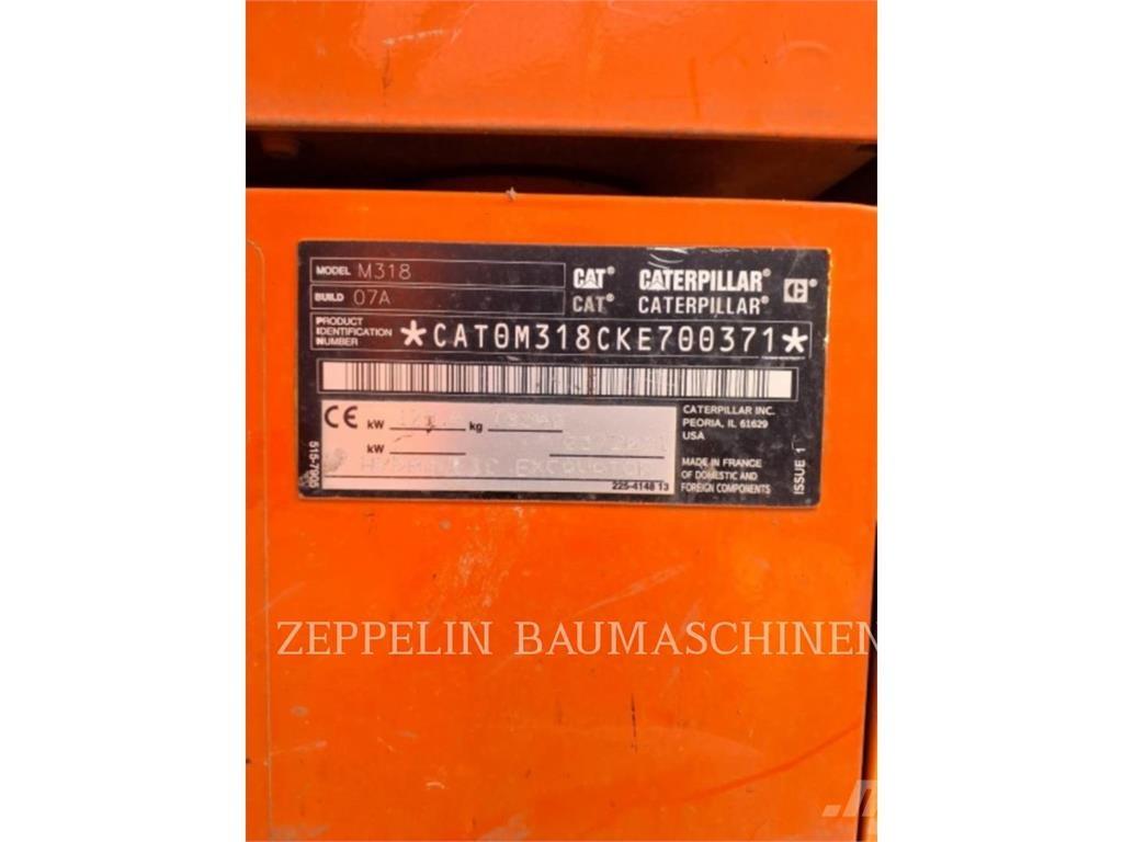 CAT M318-07A Bagri na kolesih