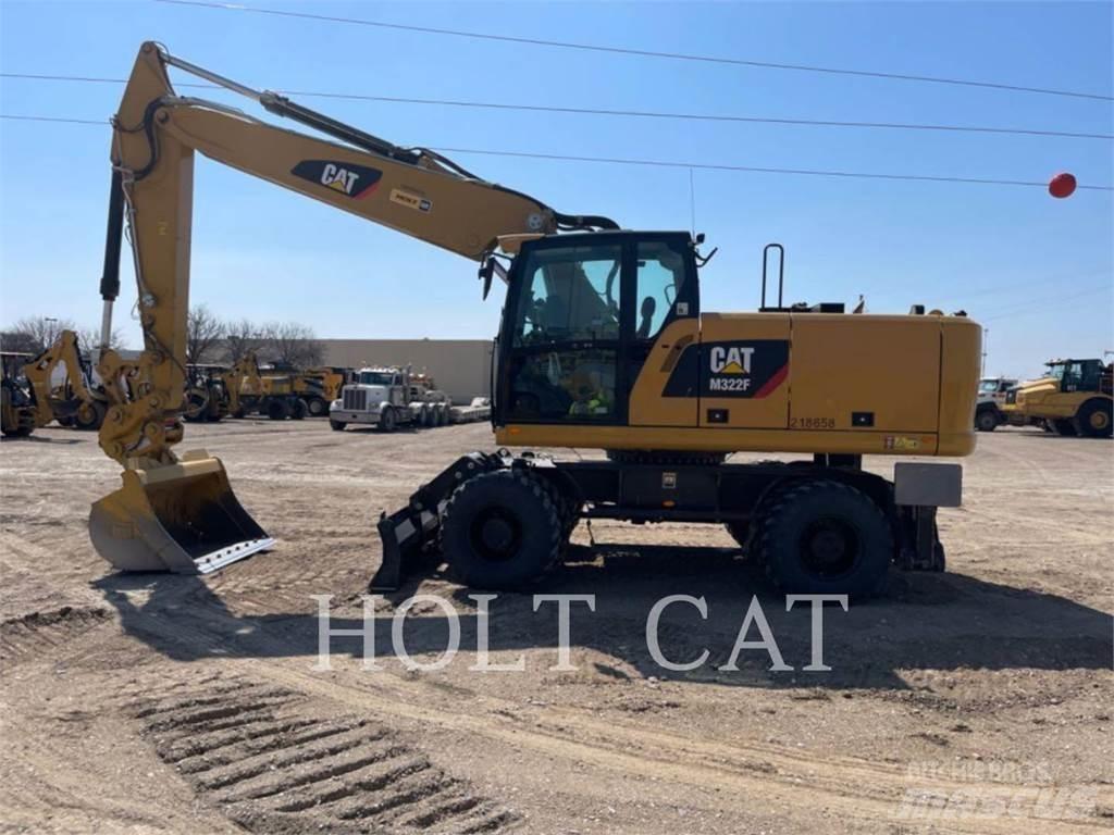 CAT M322F Bagri na kolesih